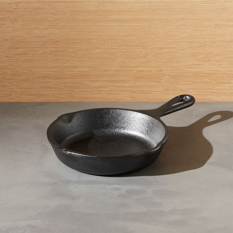 CRATE & BARREL - Sartén de Hierro Fundido Lodge