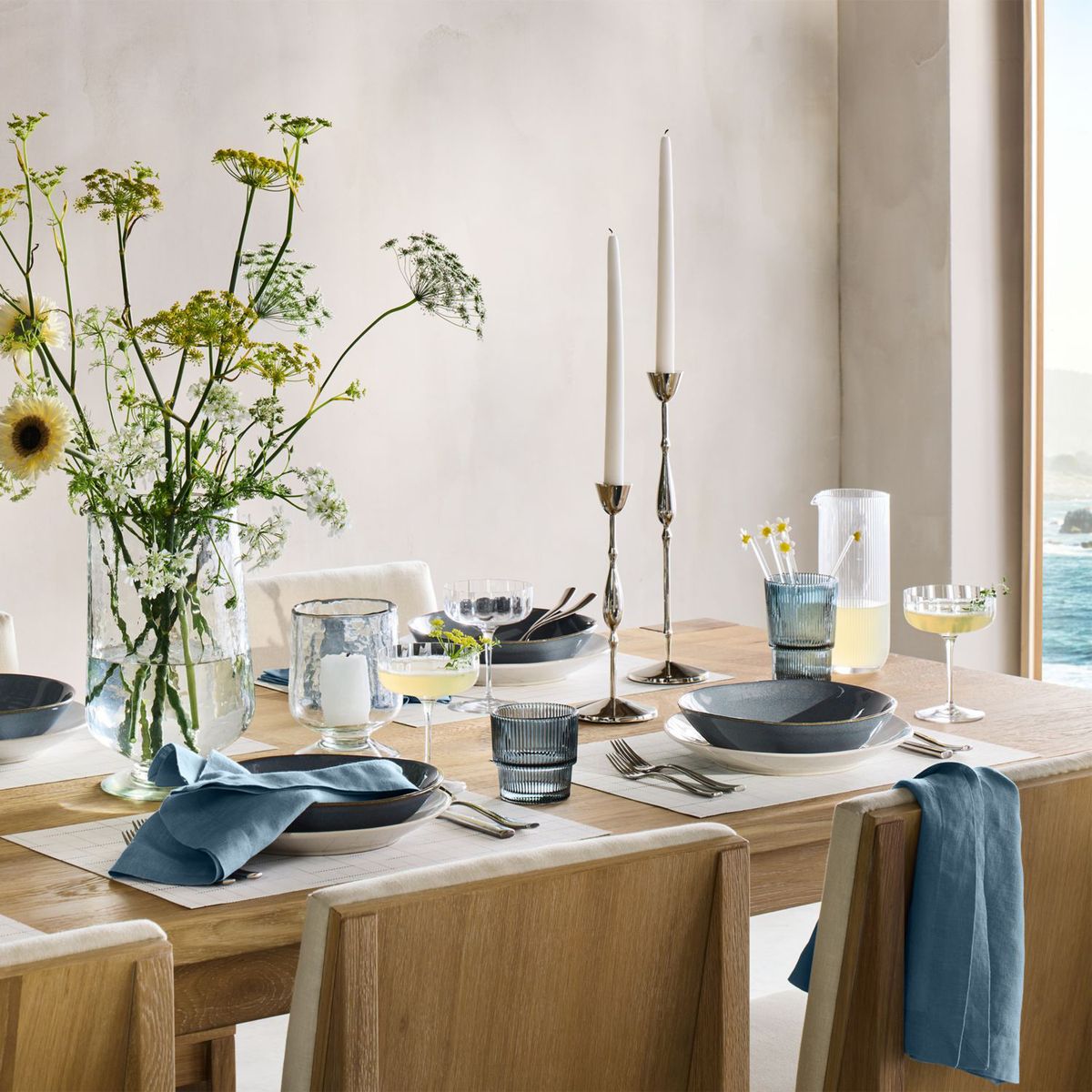 CRATE & BARREL - Servilleta Marin 100% Lino