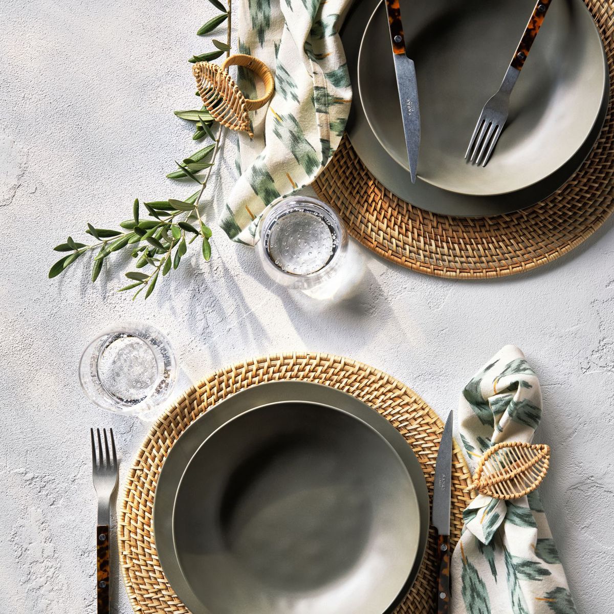 CRATE & BARREL - Aro De Servilleta Hecho A Mano