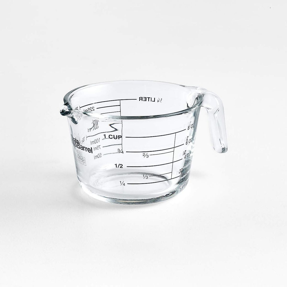 CRATE & BARREL - Taza Medidora de Vidrio