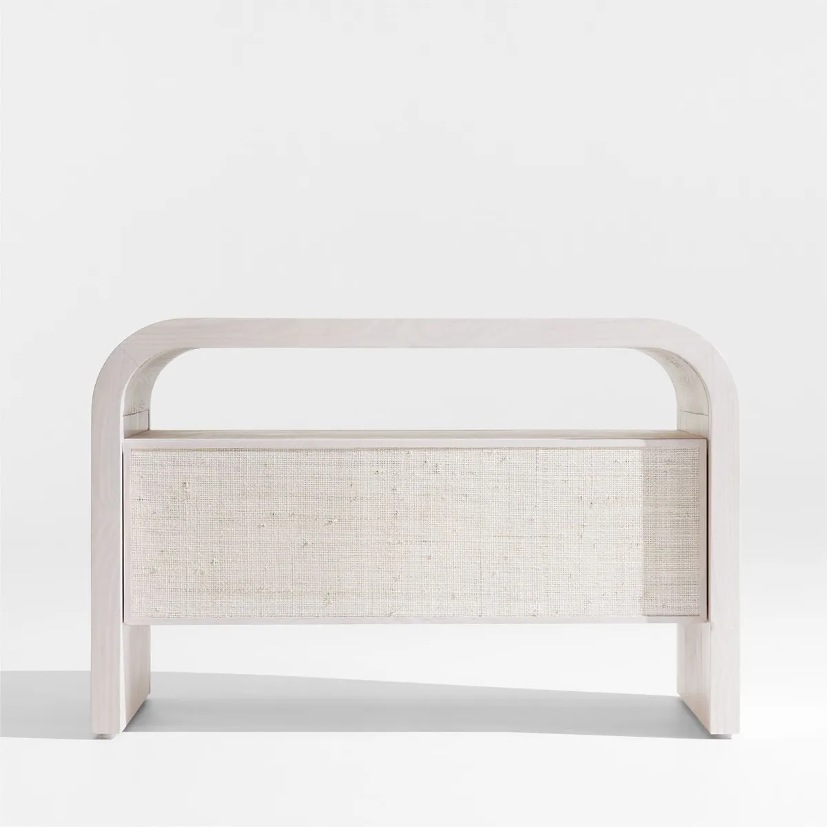 CRATE & BARREL - Mesa de Noche Rica Grasscloth de Madera de Fresno 1 Cajón
