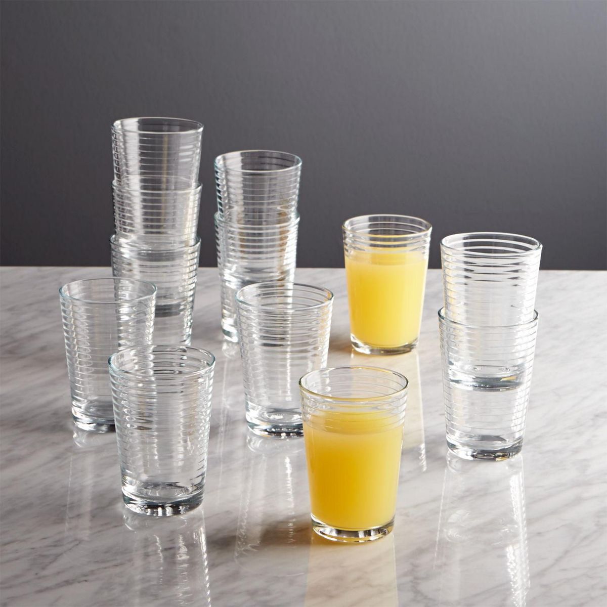 CRATE & BARREL - Anillos Vaso De Jugo. 7 onzas