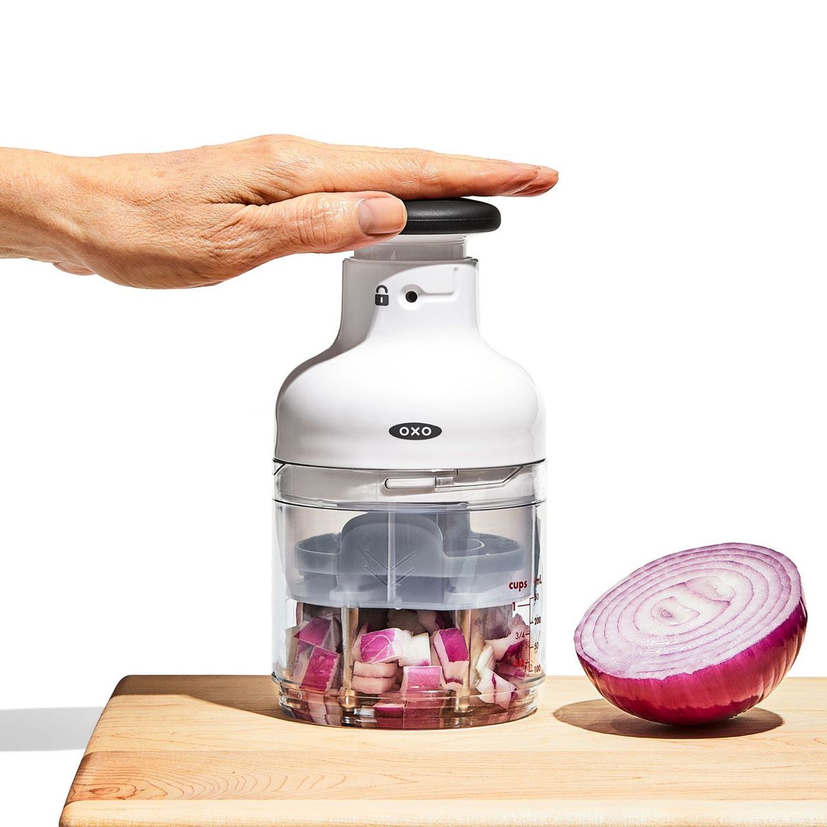 CRATE & BARREL - Picadora de Verduras Good Grips OXO