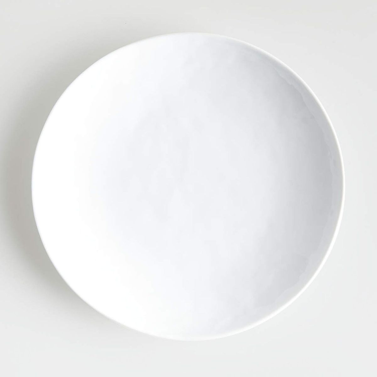 CRATE & BARREL - Plato de Comida Mercer Coupe