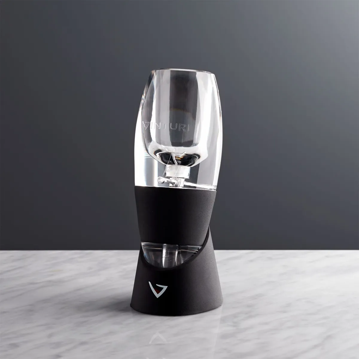 CRATE & BARREL - Aireador de Vino Tinto Vinturi