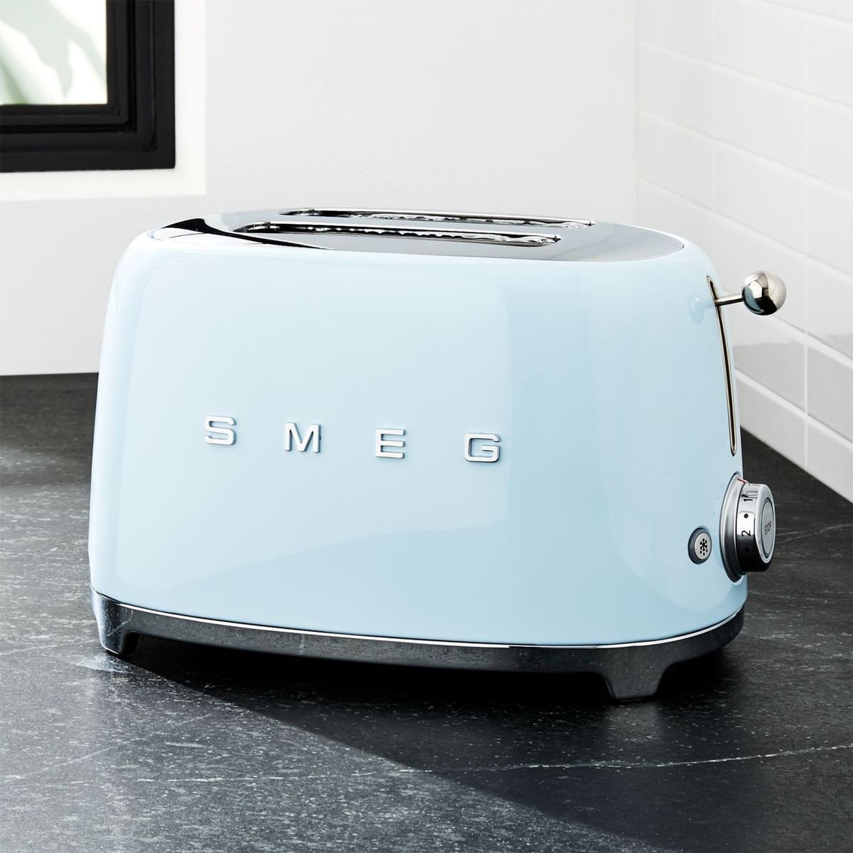 CRATE & BARREL - Tostadora de 2 Rebanadas SMEG Celeste