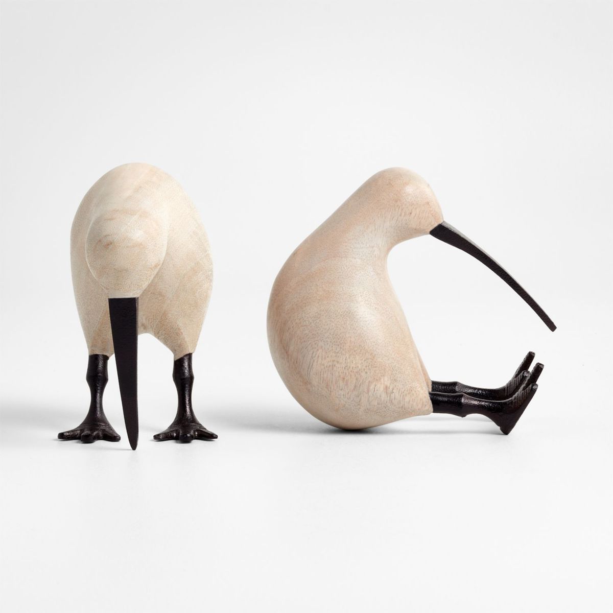 CRATE & BARREL - Ave Kiwi de Madera White