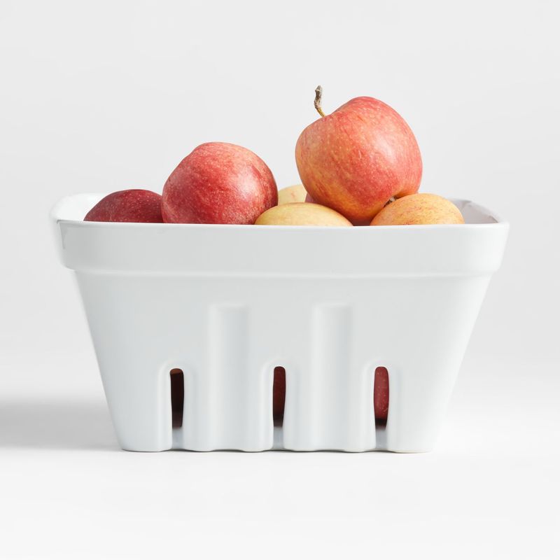 CRATE & BARREL - Canasta con Bayas Extra Grande Blanca