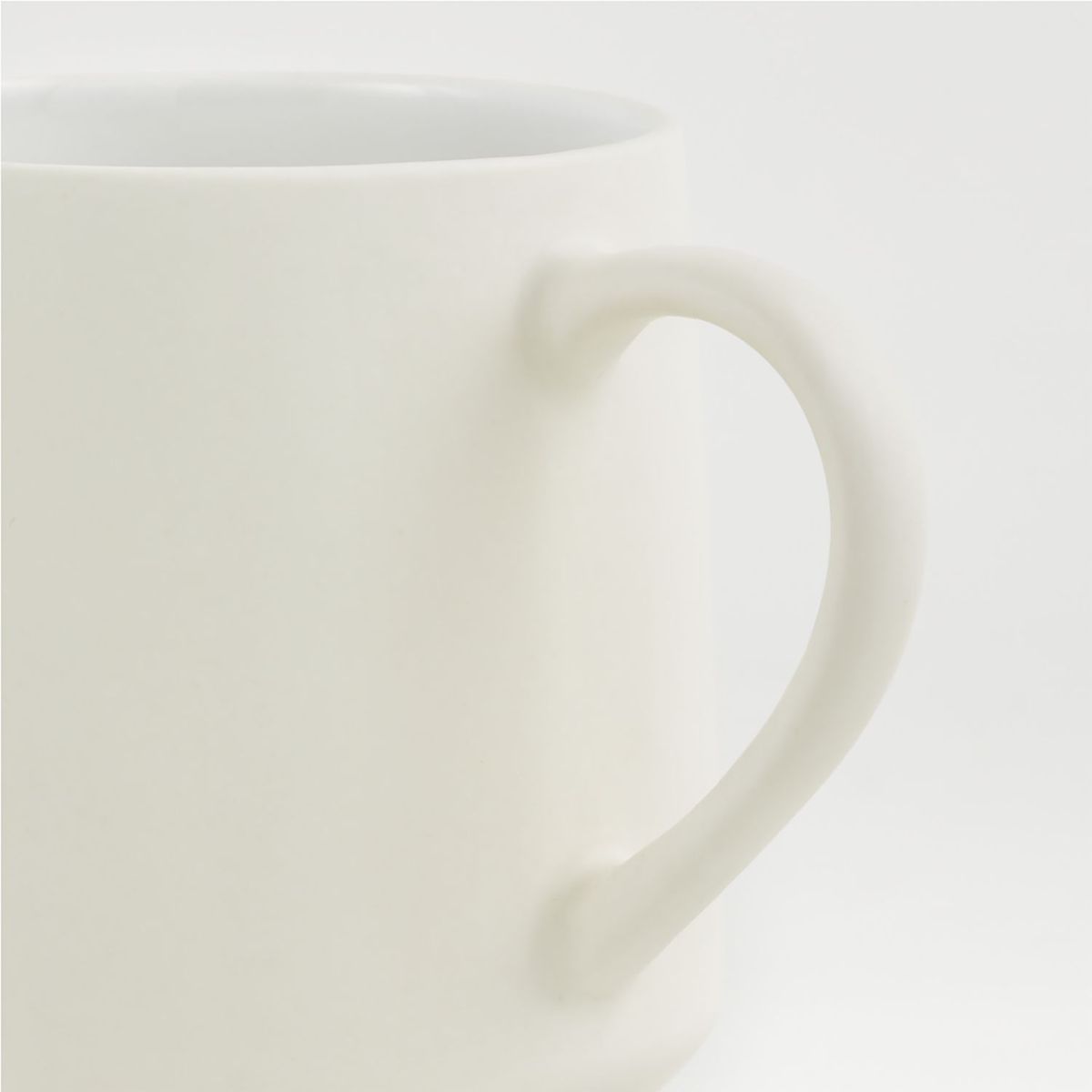 CRATE & BARREL - Mug Tour de Porcelana