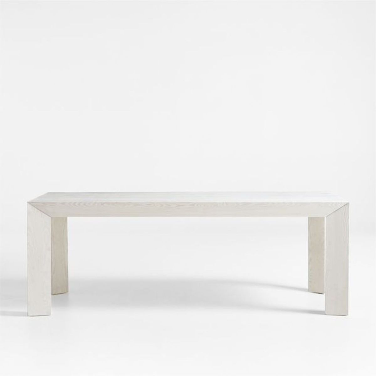 CRATE & BARREL - Mesa Comedor Cali De Pino Blanco 213cm