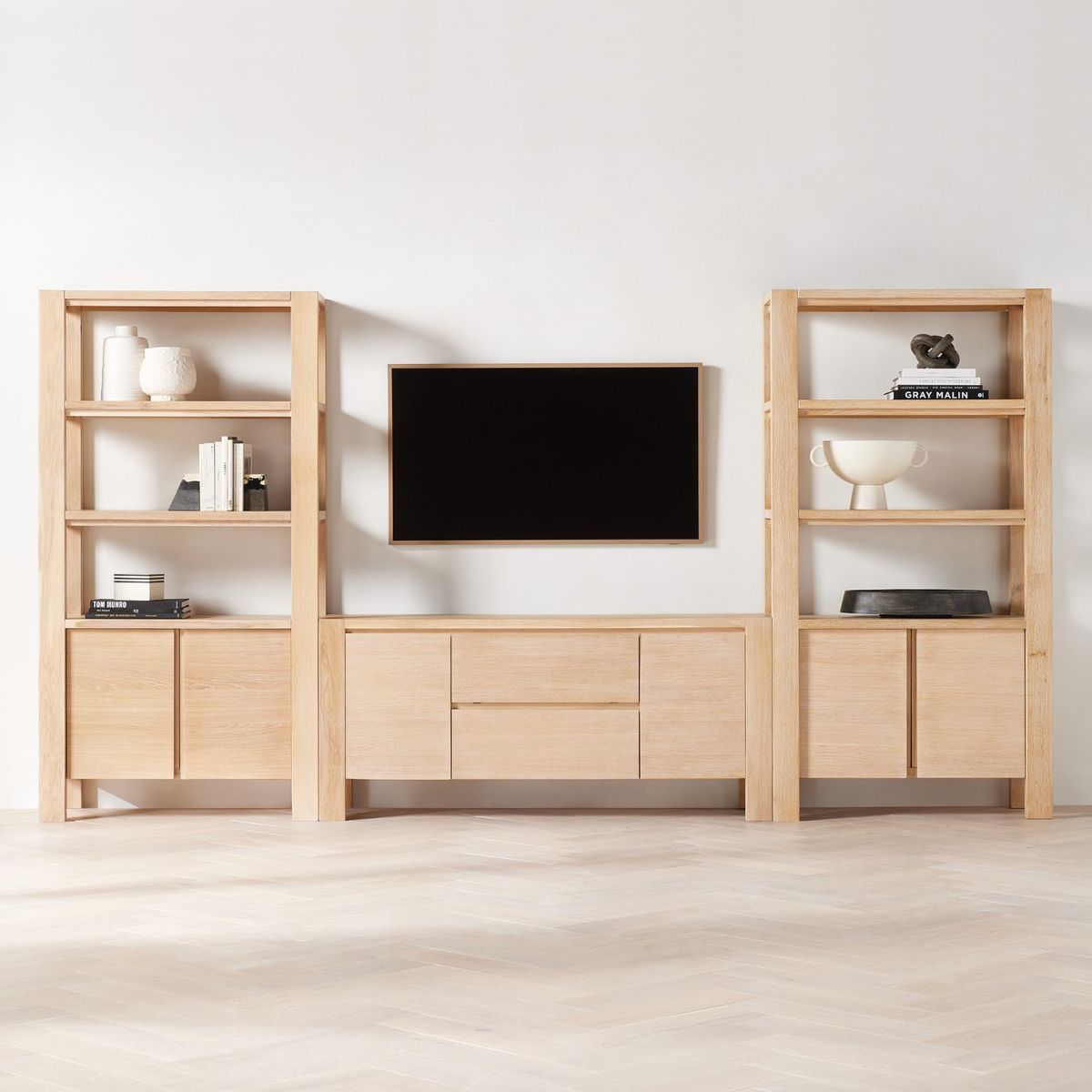 CRATE & BARREL - Consola Multimedia Terra De Madera De Roble Natural