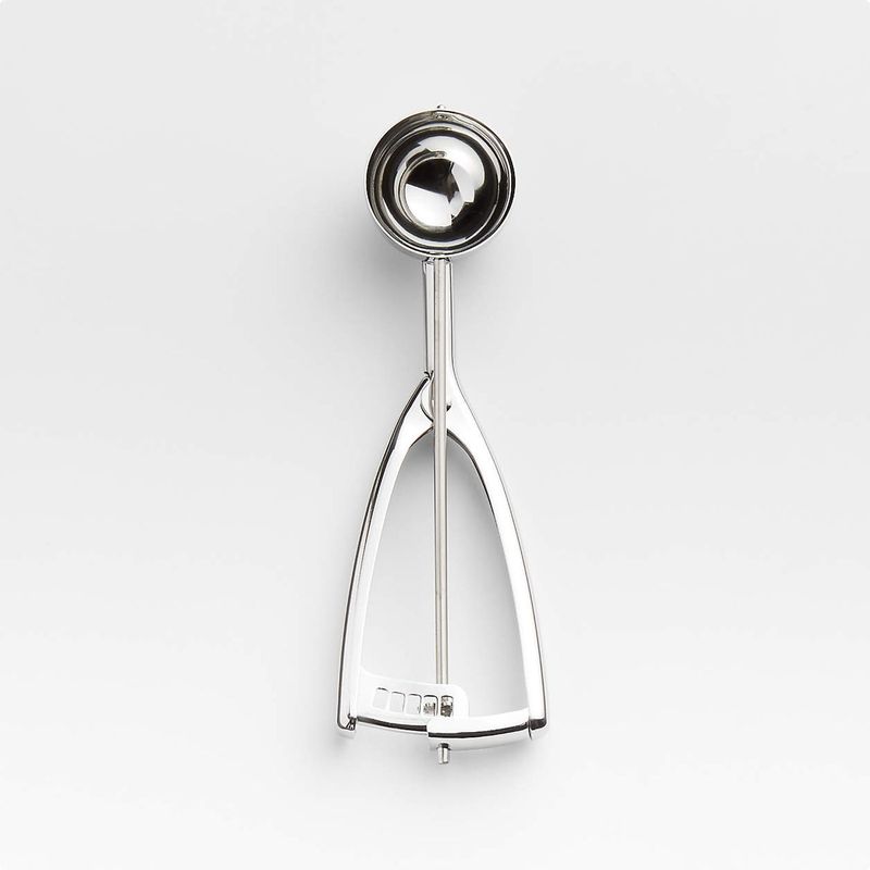 CRATE & BARREL - Cucharón Mediana para Masa de Galletas