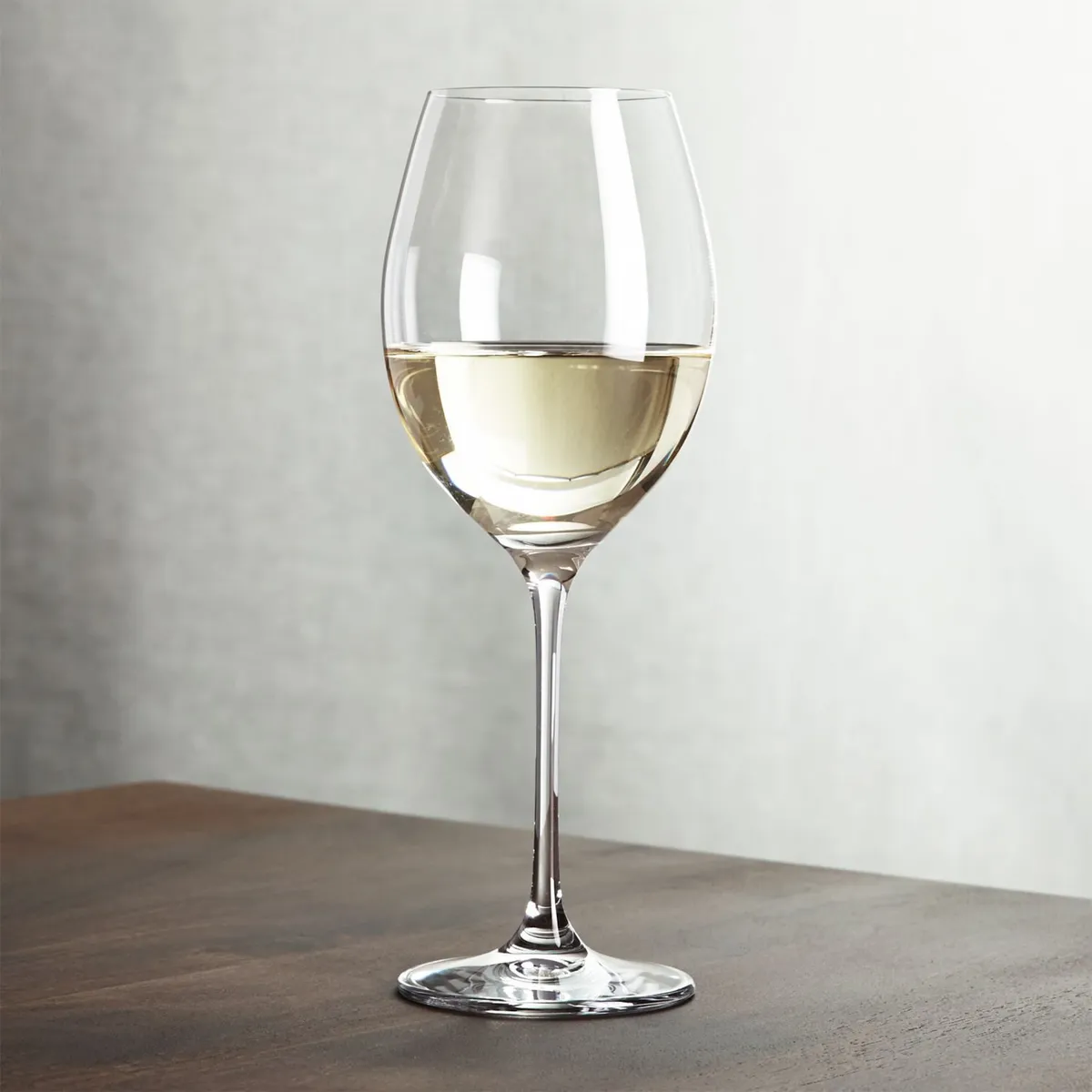 CRATE & BARREL - Copa para Vino Blanco Oregon Liviana