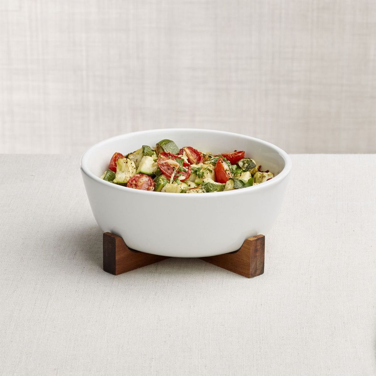 CRATE & BARREL - Oven-To-Table Bowl Con Salvamanteles