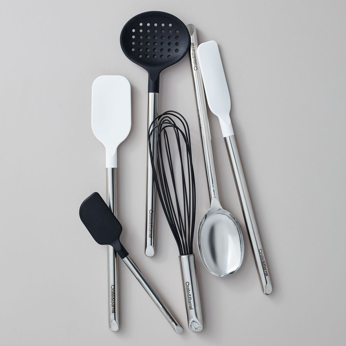CRATE & BARREL - Espátula de Silcona y Acero Inoxidable