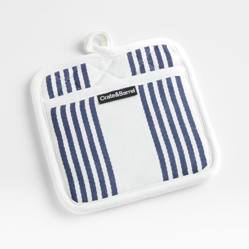 CRATE & BARREL - Agarrador de Olla a Rayas Cuisine Indigo