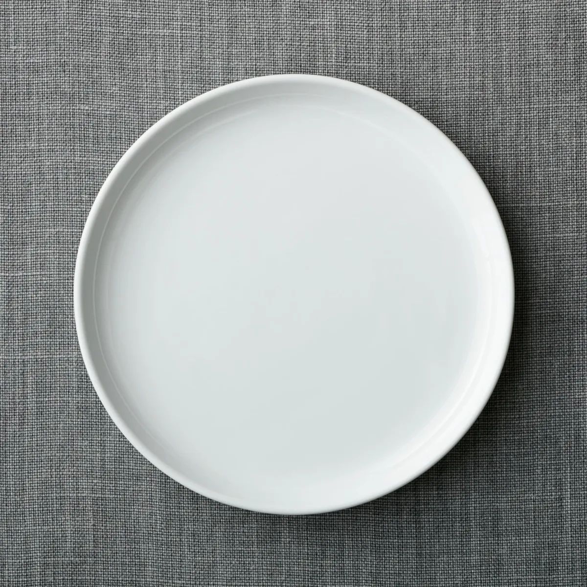CRATE & BARREL - Plato de Fondo Apilable Logan