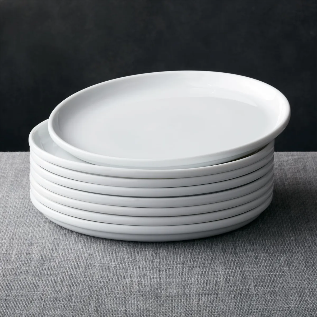 CRATE & BARREL - Plato de Fondo Apilable Logan