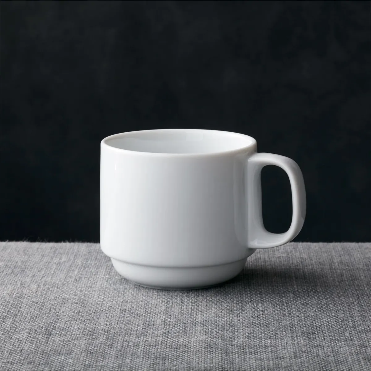 CRATE & BARREL - Mug Apilable Logan