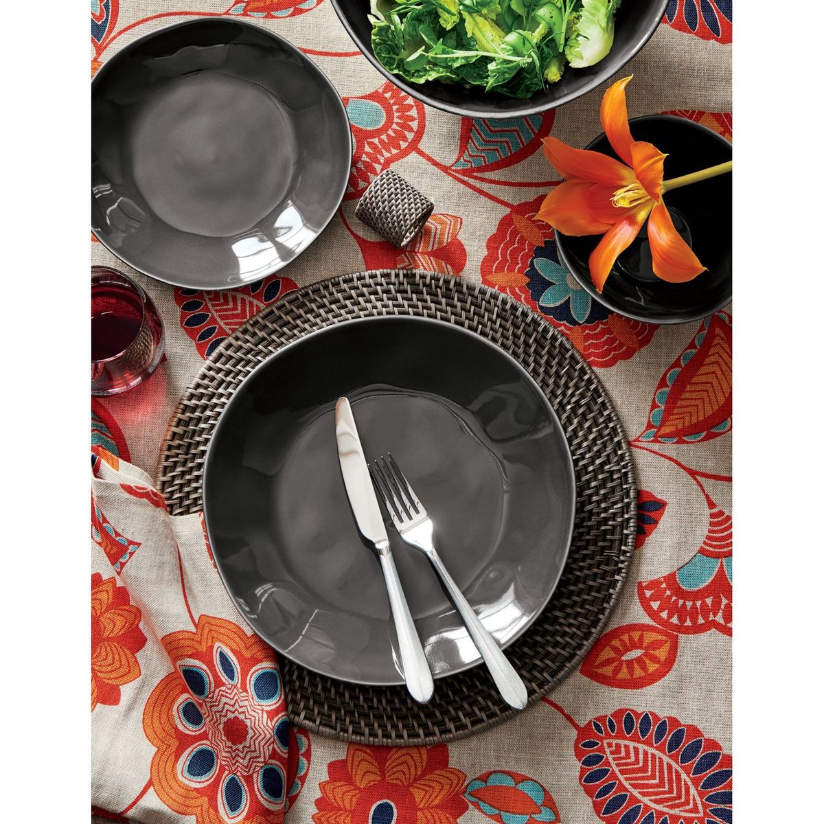 CRATE & BARREL - Individual Circular Artesia 