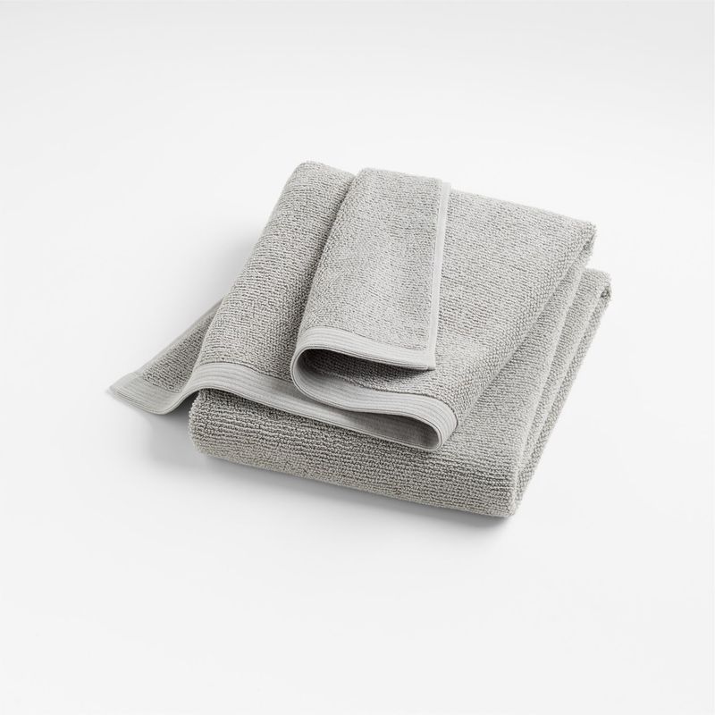 CRATE & BARREL - Toalla De Baño Antimicrobiana Ash