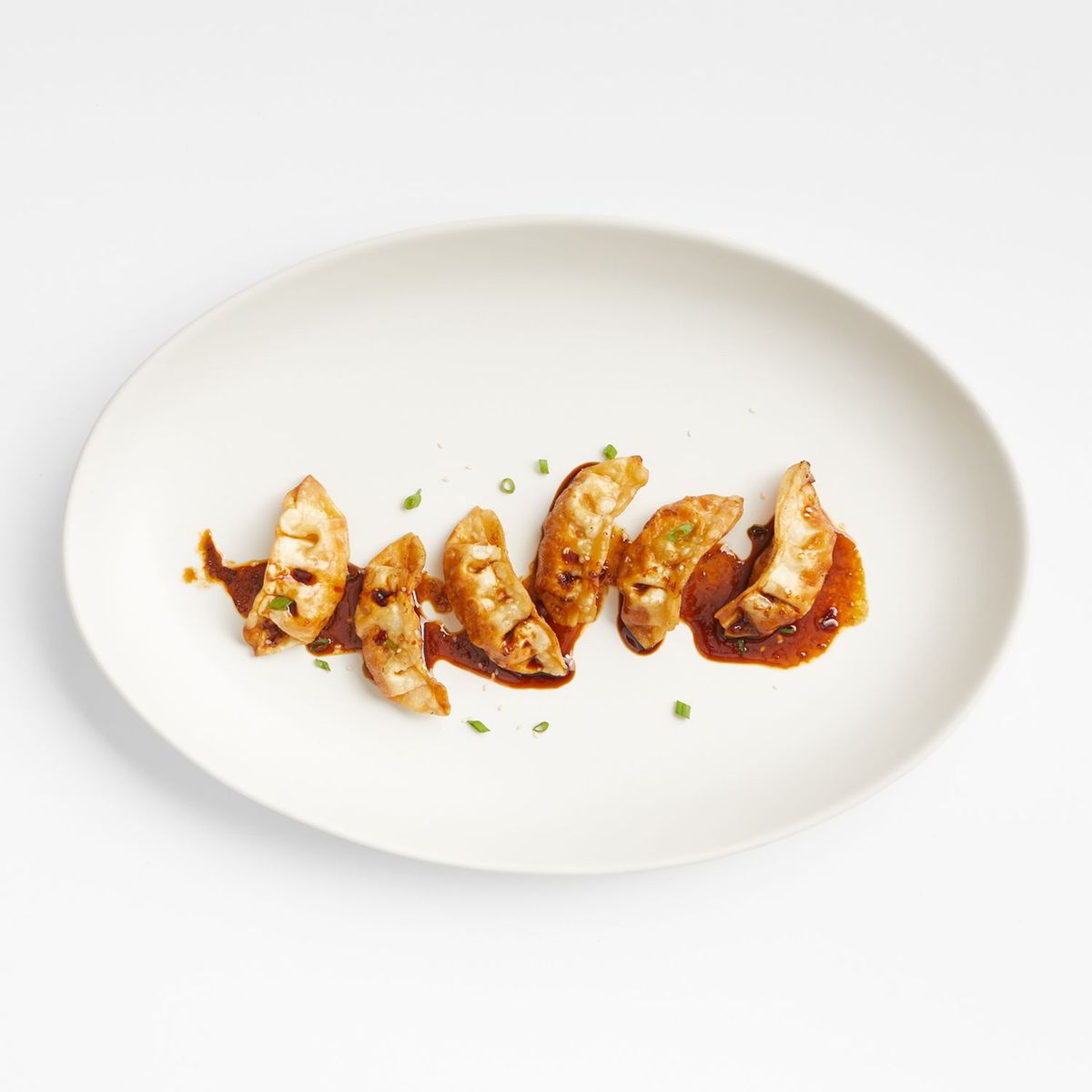 CRATE & BARREL - Fuente Ovalada Craft Linen