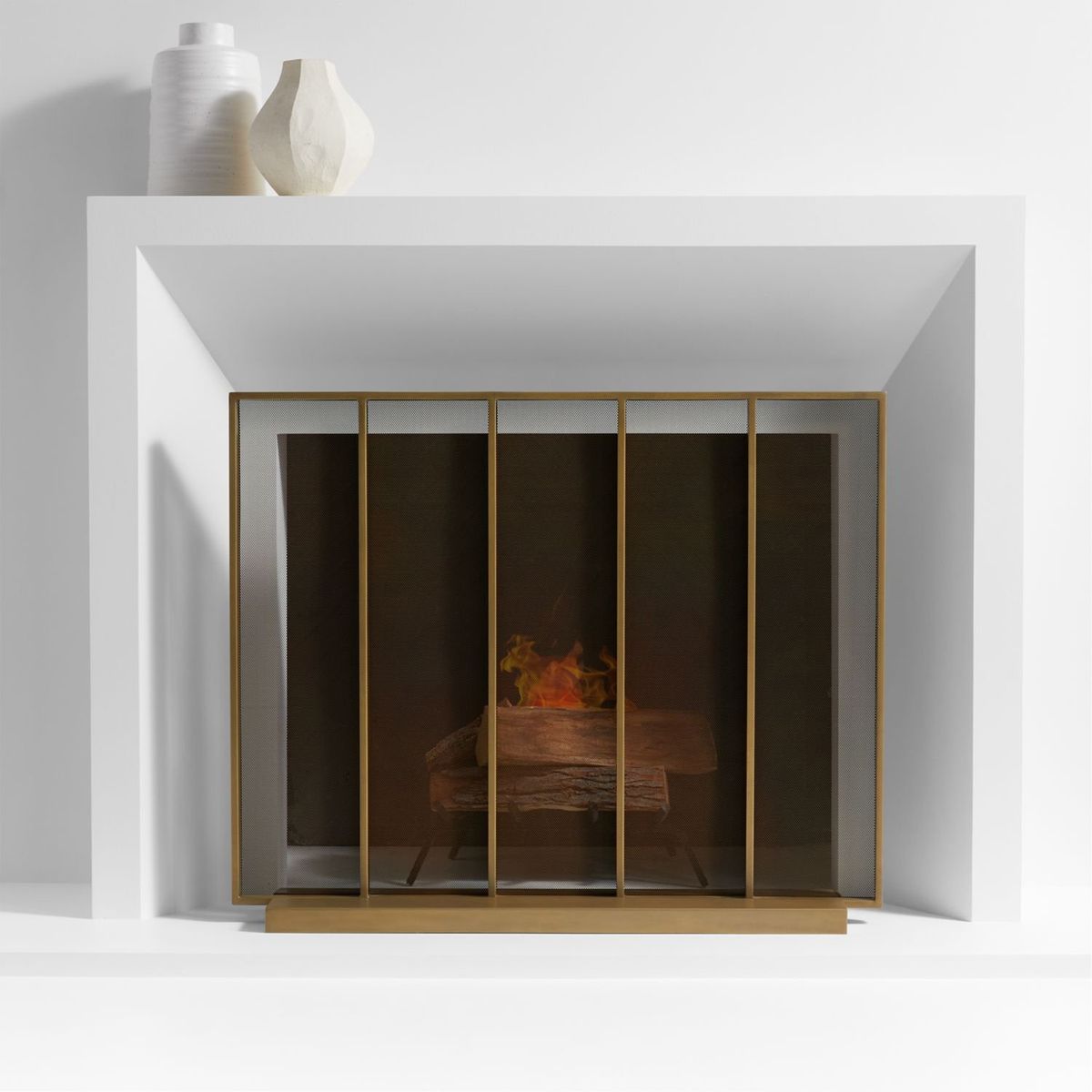 CRATE & BARREL - Pantalla de Chimenea Vertical