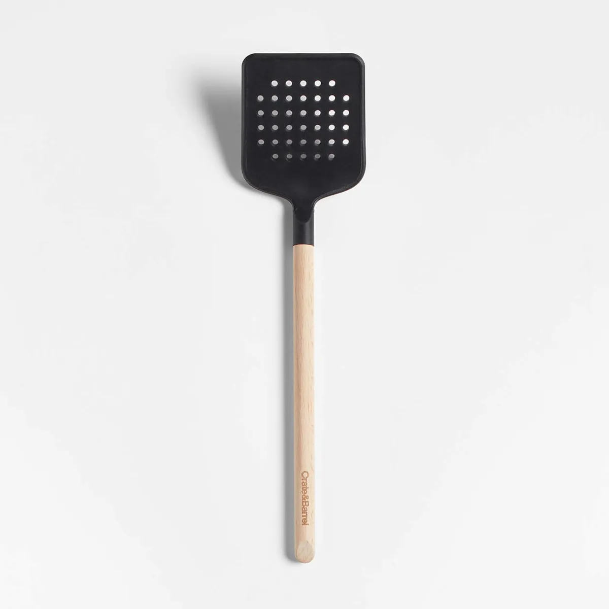 CRATE & BARREL - Espátula Ranurada de Silicona con Mango de Madera