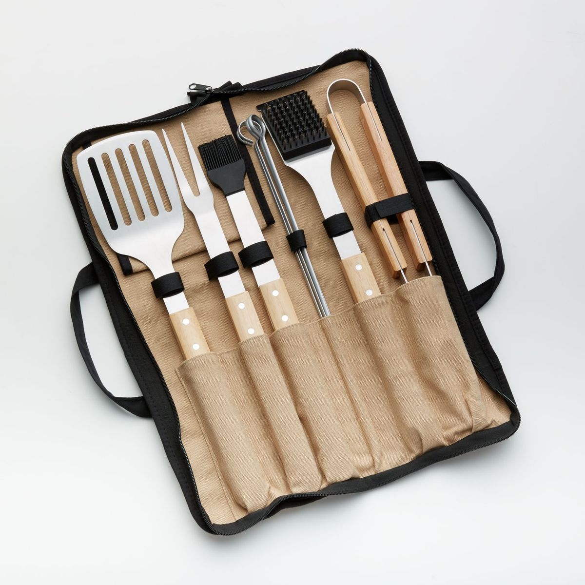 CRATE & BARREL - Set de Utensilios 9 Piezas para Parrilla con Mango de Madera