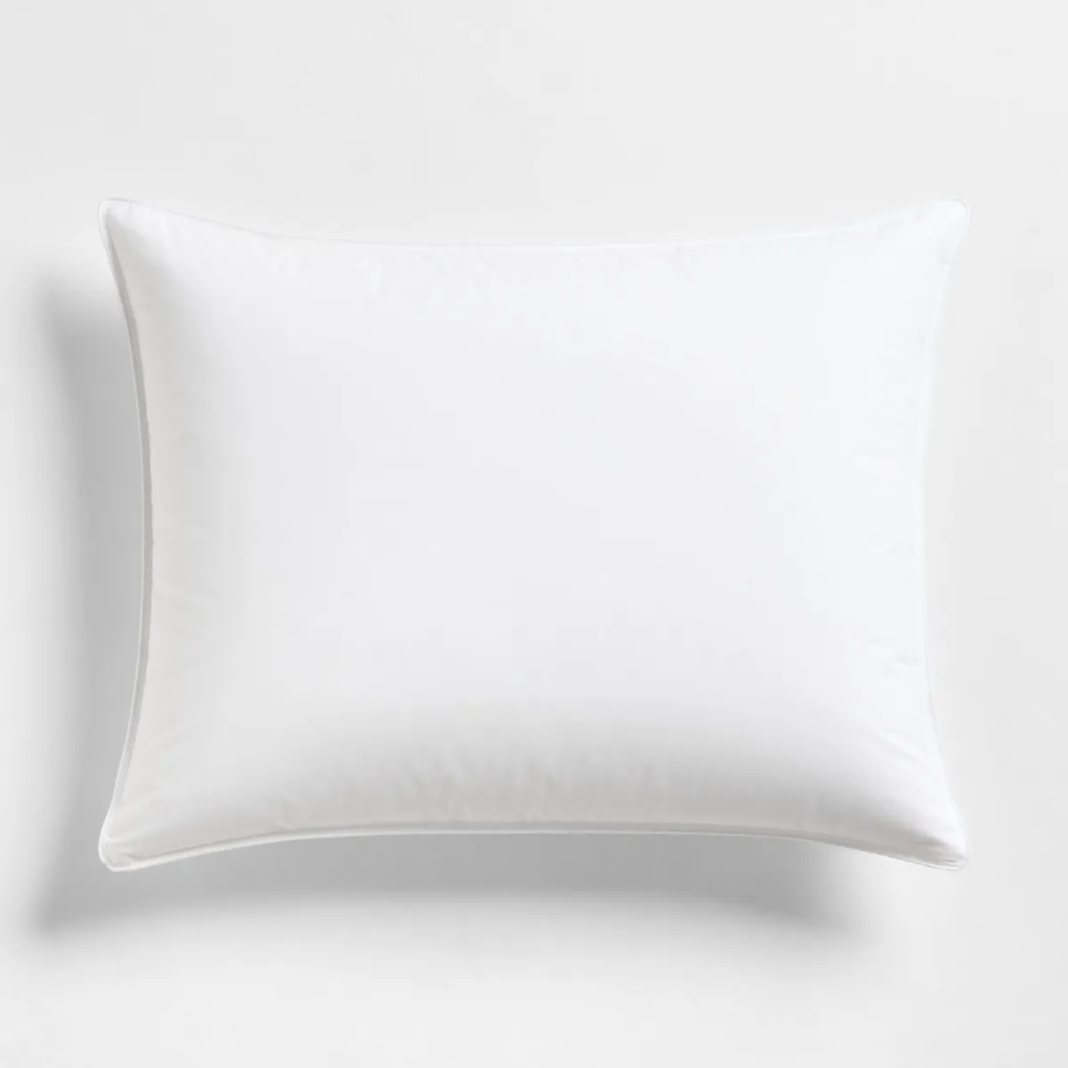 CRATE & BARREL - Relleno Hipoalergénico De Almohada