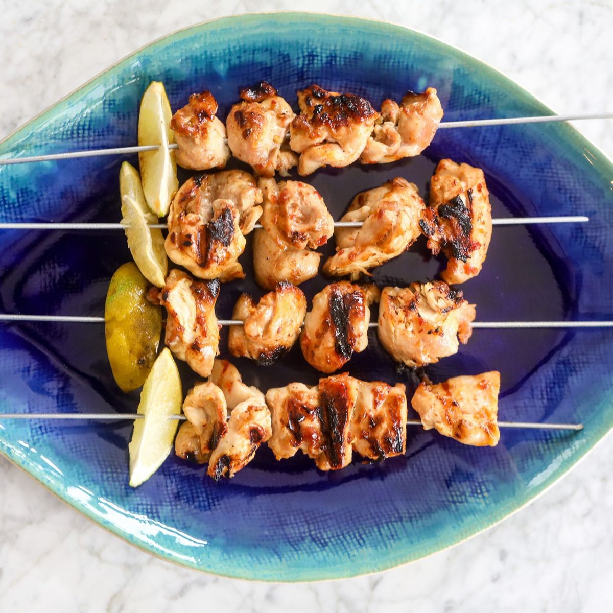 CRATE & BARREL - Brochetas Antiadherente para Parrilla