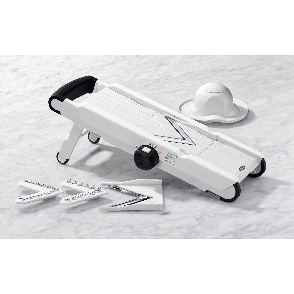 CRATE & BARREL - Mandolina Cortador en V OXO