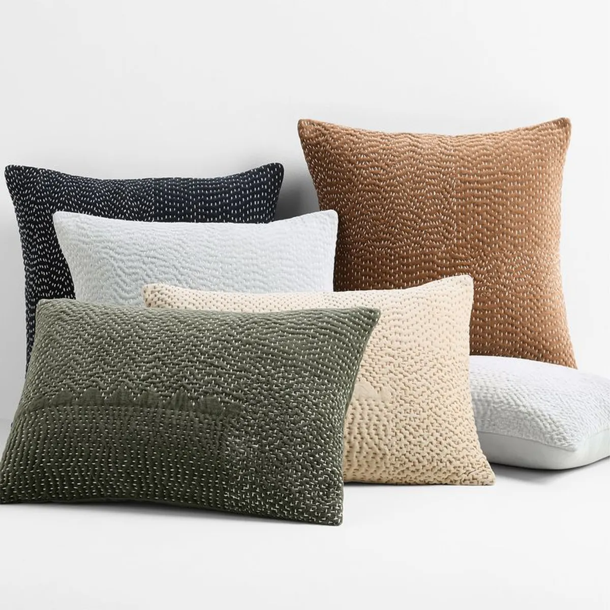 CRATE & BARREL - Funda De Cojín Sashiko De Algodón Orgánico 56x38cm