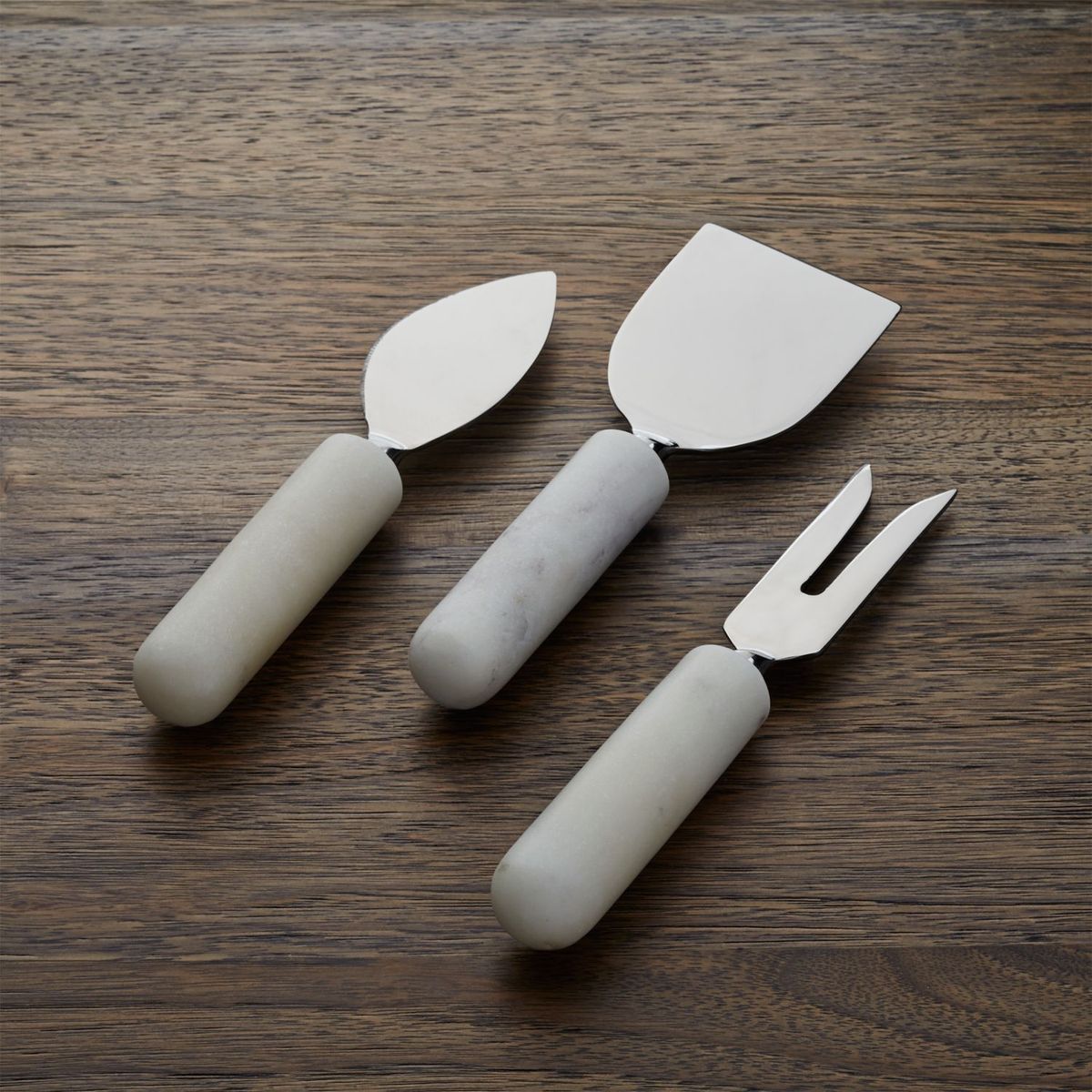 CRATE & BARREL - Juego de 3 Cuchillos para Queso de Mármol