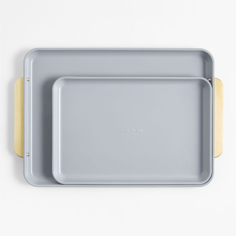 CRATE & BARREL - Set de 2 Bandejas para Hornear de Grafito 