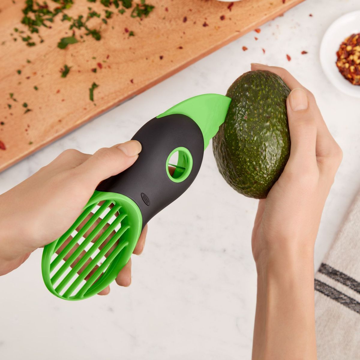CRATE & BARREL - Utensilio para Palta 3 en 1 OXO