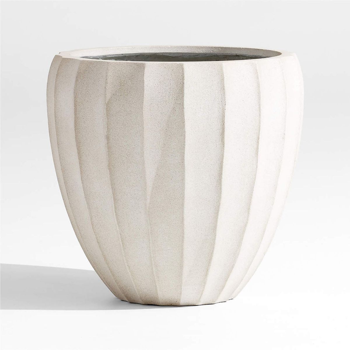 CRATE & BARREL - Maceta Warren 48x51cm