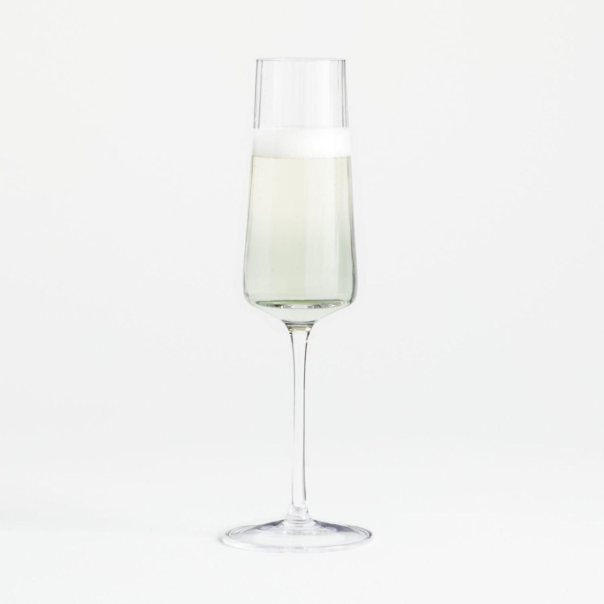 CRATE & BARREL - Copa de champán óptica Ezra