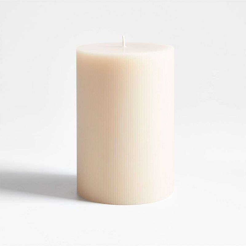 CRATE & BARREL - Vela de Pilar Acanalada Linen (10x15cm)