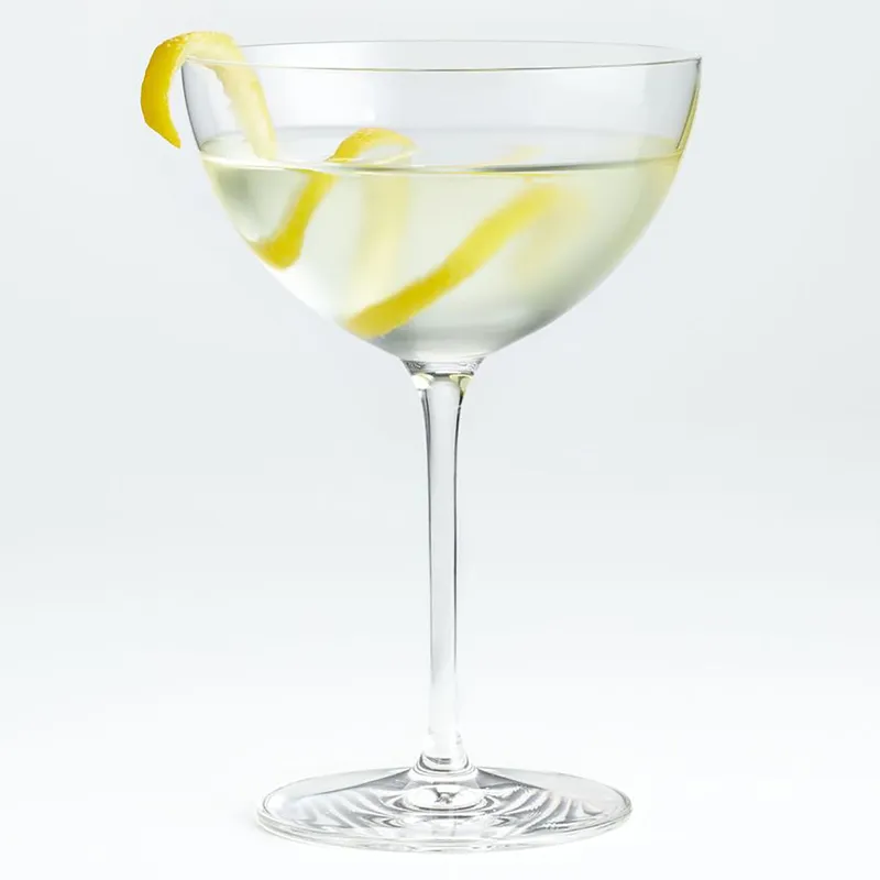 CRATE & BARREL - Copa Martini Oregon 11oz