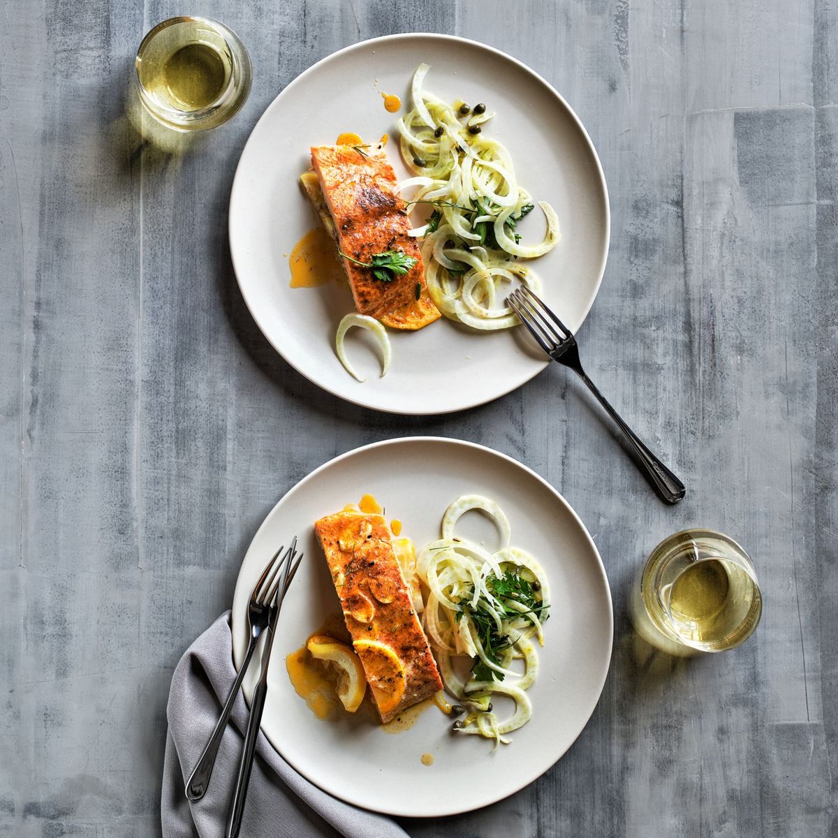 CRATE & BARREL - Plato De Fondo Craft 