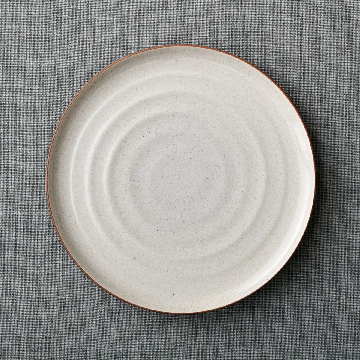 CRATE & BARREL - Plato de Fondo 18th Street