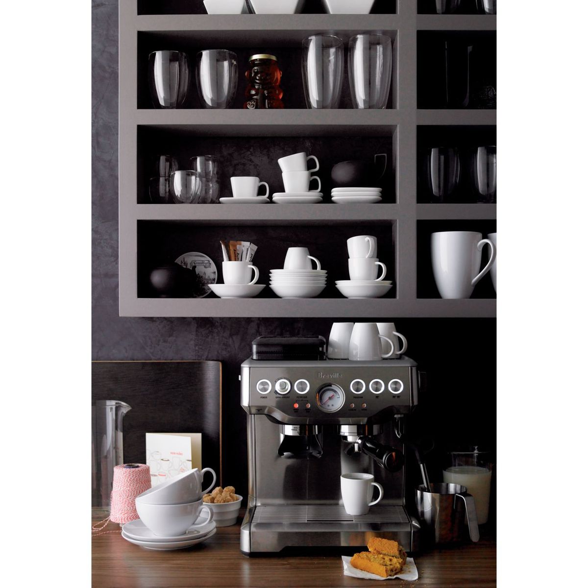 CRATE & BARREL - Taza con Plato para Capuchino