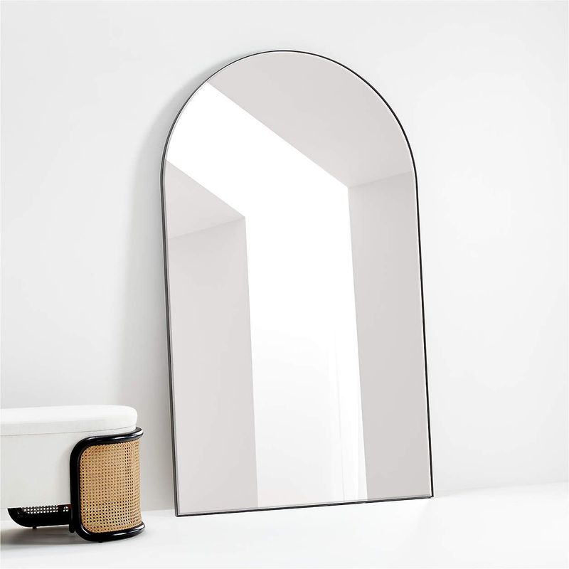 CRATE & BARREL - Espejo de Piso en Arco Edge 122x203cm