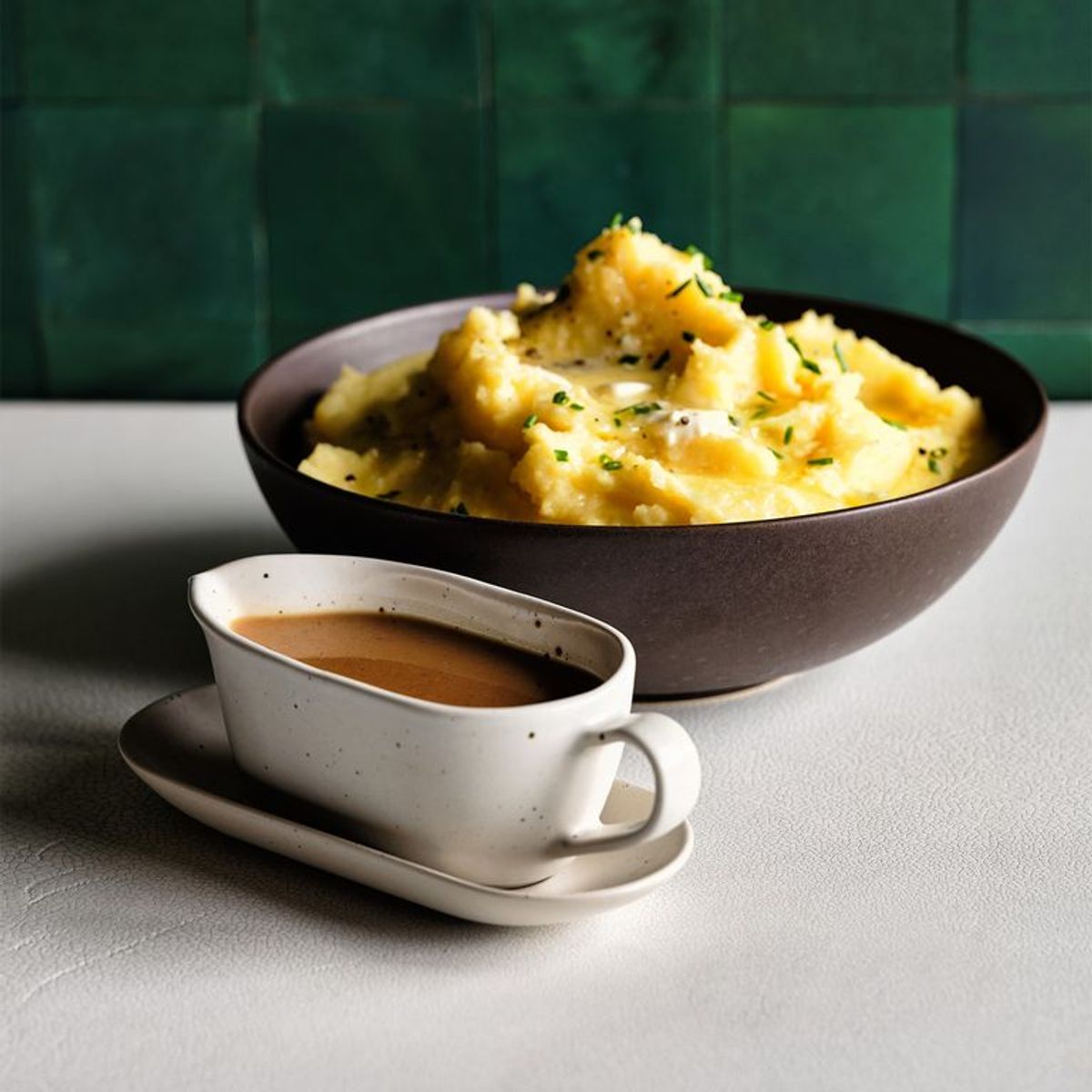 CRATE & BARREL - Bowl de Servir Craft Espresso de Gres