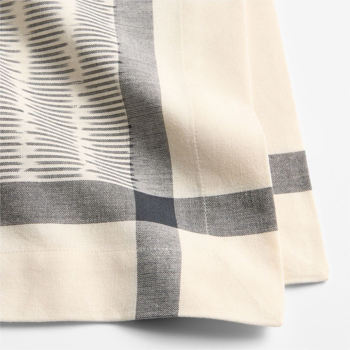 CRATE & BARREL - Set de 4 Servilletas Ikat 100% Algodón