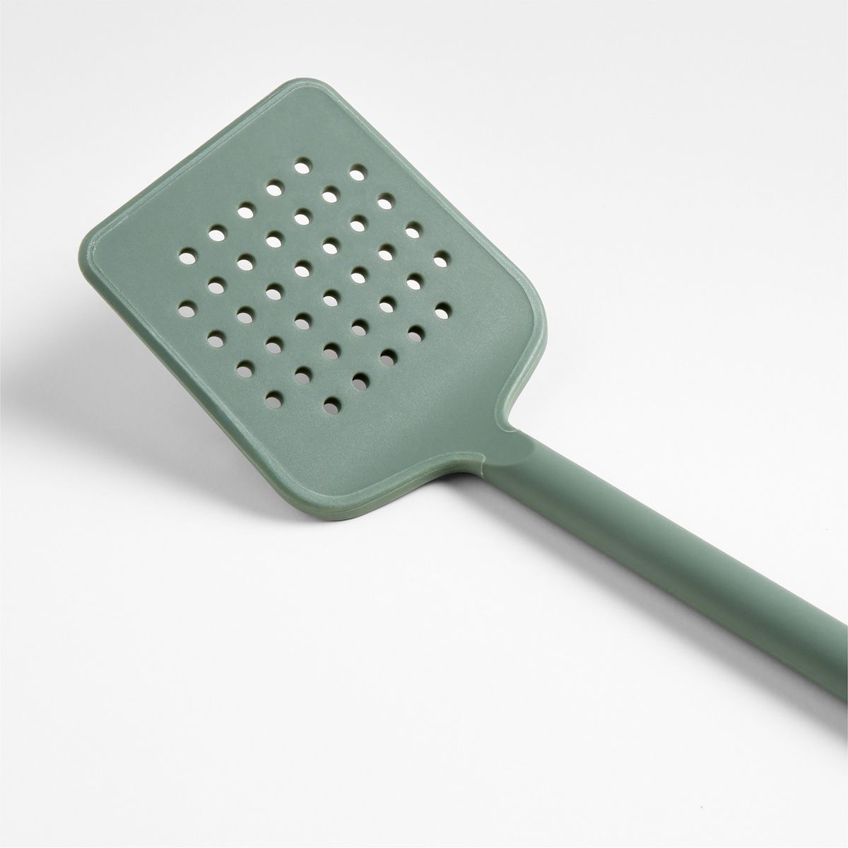 CRATE & BARREL - Espátula Ranurada de Silicona Verde