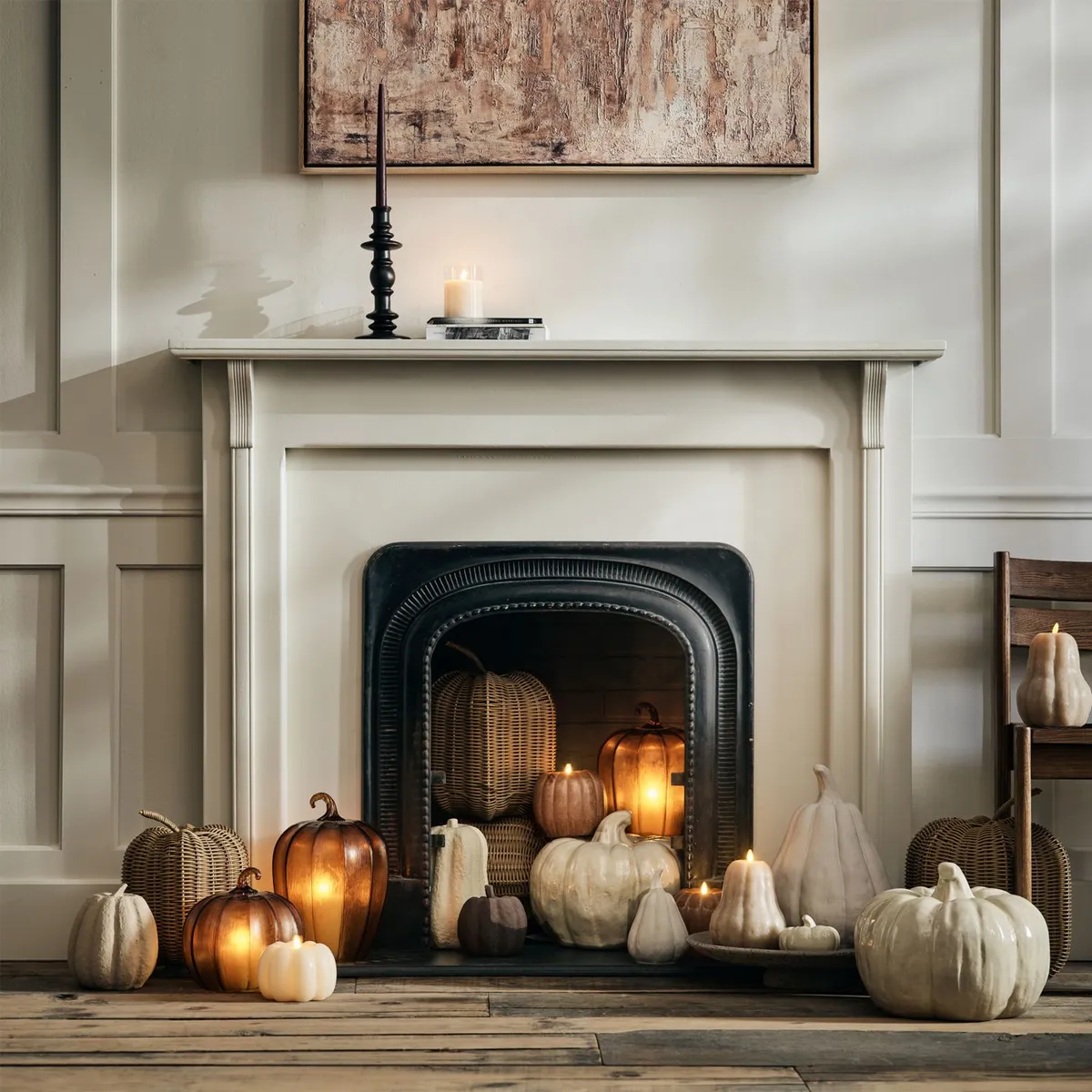 CRATE & BARREL - Figura Decorativa de Calabaza de Gres