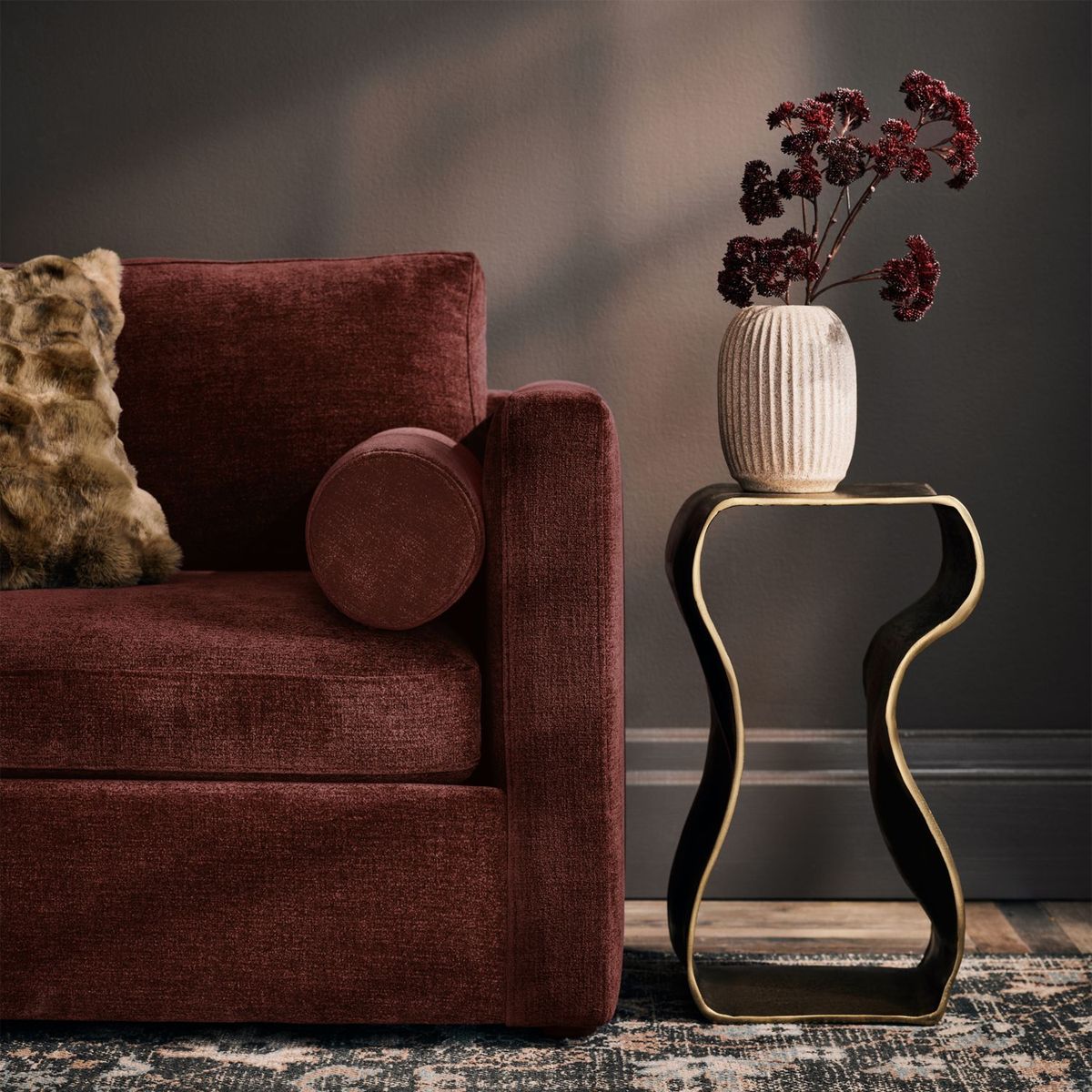 CRATE & BARREL - Mesa Auxiliar Expressionist 25x30cm