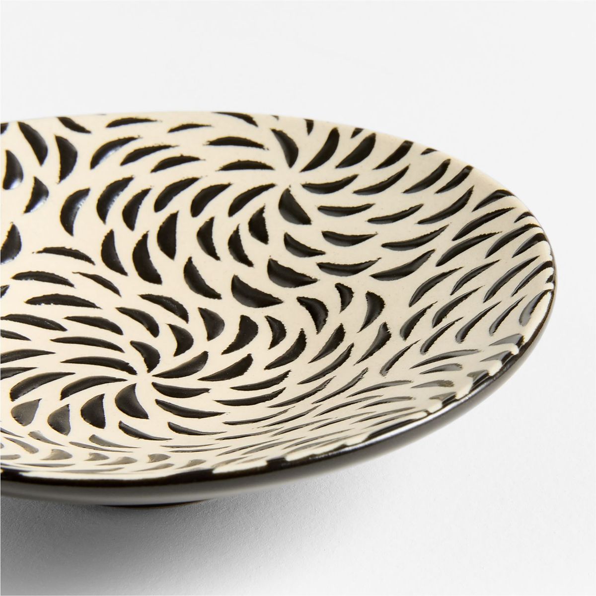 CRATE & BARREL - Bowl Dip Jardin de Gres